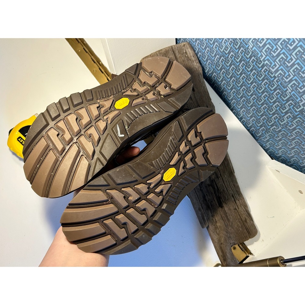 Chaco Z2 Classic Sandals Womens 7 Brown Striped Double Strap Vibram Sole USA - Picture 4 of 8